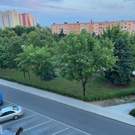 Przytulne Mieszkanie 2 Pokojowe Leszno (Greater Poland) Exterior foto